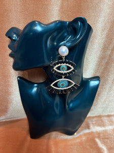 third eye (black)